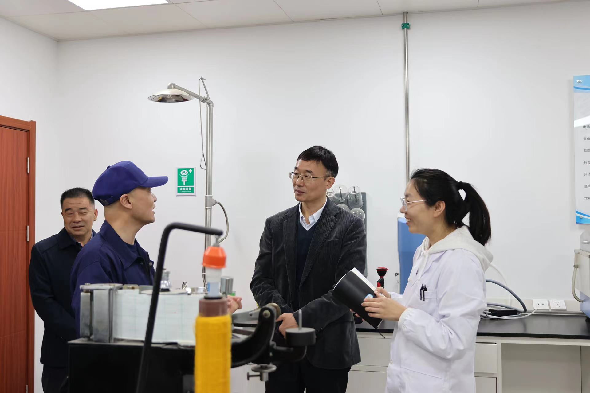 1682245494342025541.jpg 2.jpg